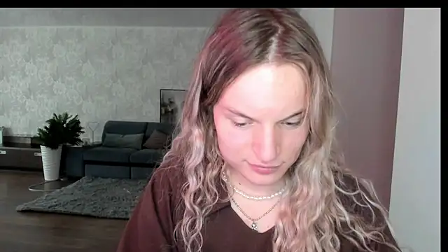 Snapshot of milliKira006 chatting on 11, 6, 2026 milliKira006 online show from 11, 6, 2026