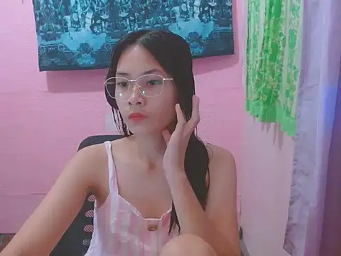 Snapshot of Sweetsexylady19 chatting on 27, 5, 2026 Sweetsexylady19 online show from 27, 5, 2026
