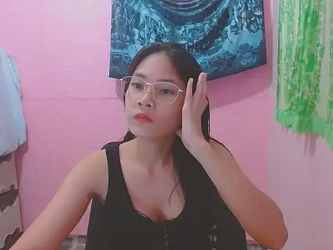 Snapshot of Sweetsexylady19 chatting on 14, 5, 2026 Sweetsexylady19 online show from 14, 5, 2026