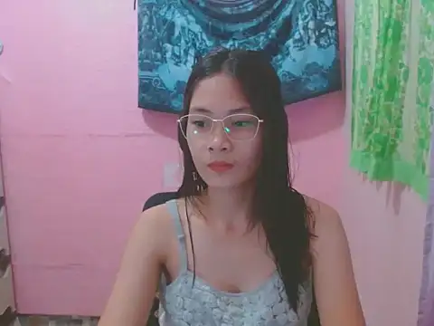 Snapshot of Sweetsexylady19 chatting on 2, 5, 2026 Sweetsexylady19 online show from 2, 5, 2026