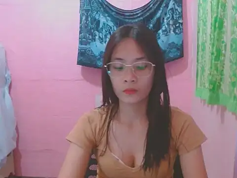 Snapshot of Sweetsexylady19 chatting on 17, 5, 2026 Sweetsexylady19 online show from 17, 5, 2026