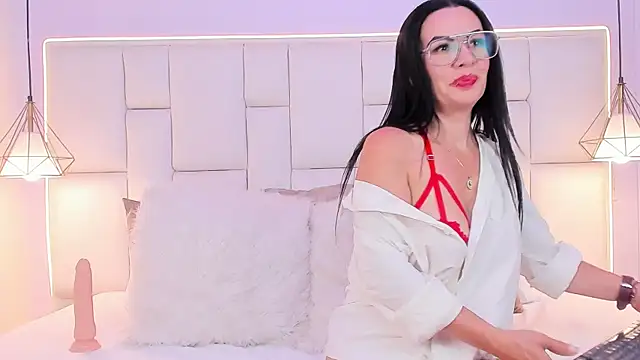 DannaPerea online show from 19, 5, 2026
