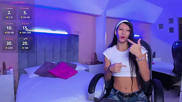 ARIANA CRI-X online show from 30, 6, 2026
