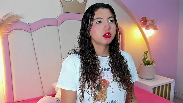 alexa cutte  online show from 12, 7, 2026