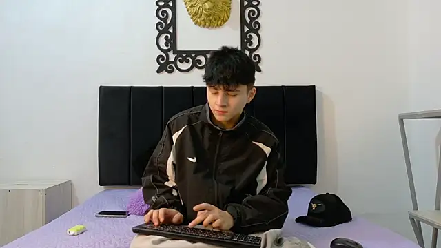 Snapshot of LunayDream chatting on 27, 6, 2026 LunayDream online show from 27, 6, 2026