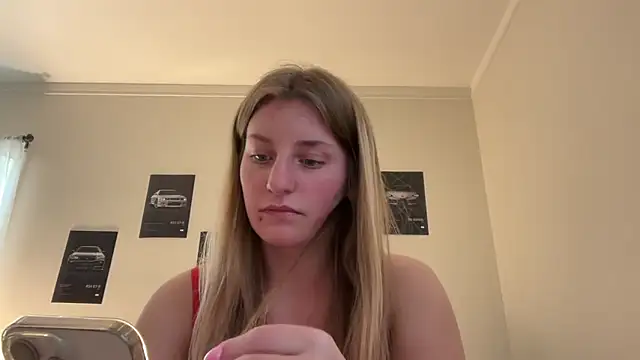 itsizzybear online show from 23, 4, 2026