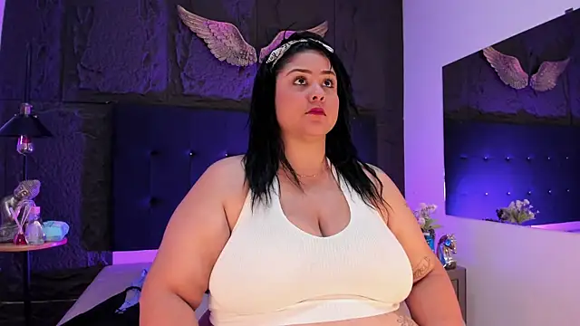 MillaGrey online show from 7, 5, 2026