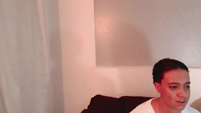 Snapshot of Jhon_and_Karol chatting on 10, 5, 2026 Jhon and Karol online show from 10, 5, 2026