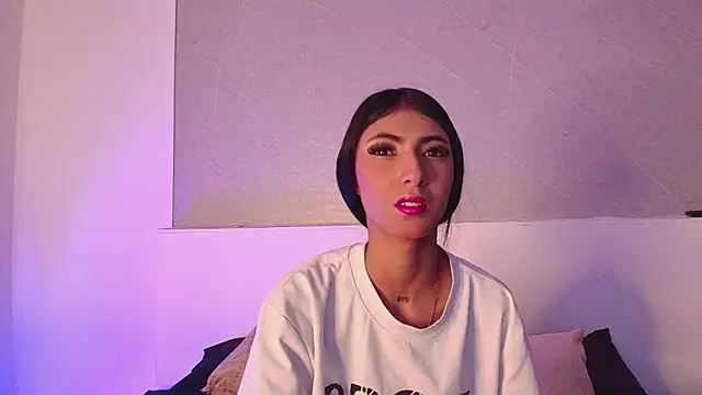 Snapshot of Jhon_and_Karol chatting on 6, 5, 2026 Jhon and Karol online show from 6, 5, 2026