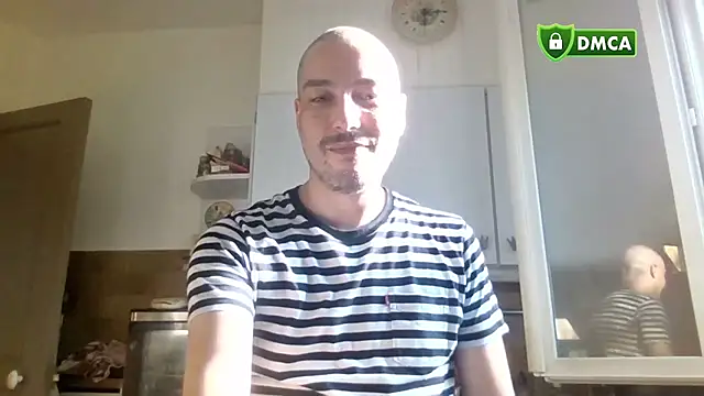 jyl151 online show from 17, 7, 2026