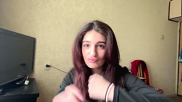 ElviDesire online show from 19, 4, 2026