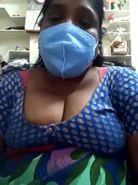 Snapshot of swetha10 chatting on 4, 6, 2026 swetha10 online show from 4, 6, 2026