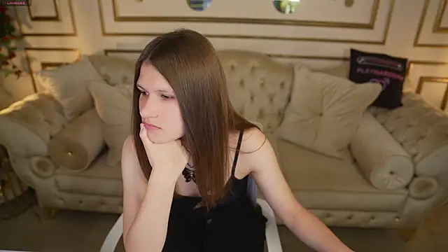Snapshot of Monika_kiss054 chatting on 10, 6, 2026 Monika kiss054 online show from 10, 6, 2026