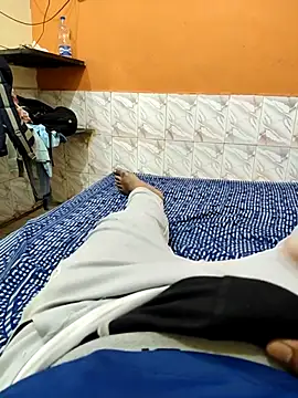 Horny indian dick online show from 18, 5, 2026