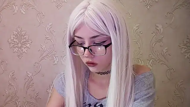 Snapshot of DelicaBrome chatting on 18, 7, 2026 DelicaBrome online show from 18, 7, 2026