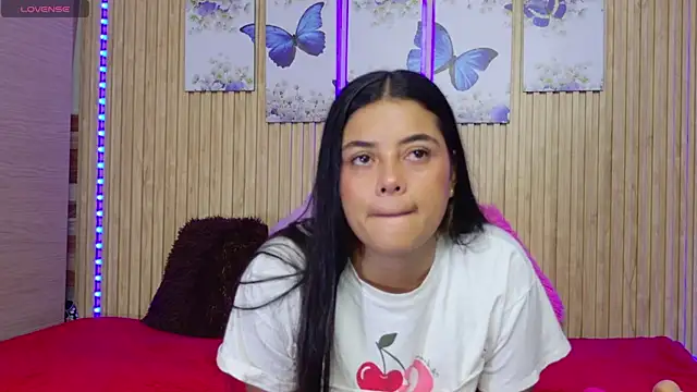 sara  gomez1 online show from 15, 5, 2026