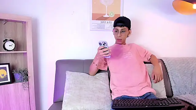 Snapshot of dax_blaze chatting on 11, 5, 2026 dax blaze online show from 11, 5, 2026