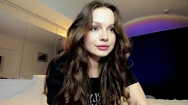 Snapshot of sweettitsbby chatting on 4, 5, 2026 sweettitsbby online show from 4, 5, 2026