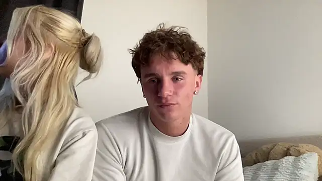 SofiaNLukaBabe online show from 25, 5, 2026