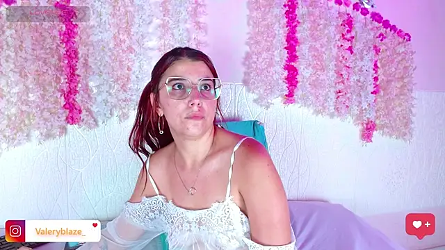 Snapshot of ValeryBlaze_ chatting on 11, 6, 2026 ValeryBlaze online show from 11, 6, 2026