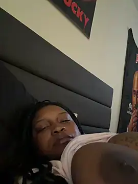 thedarkenchantress online show from 12, 4, 2026