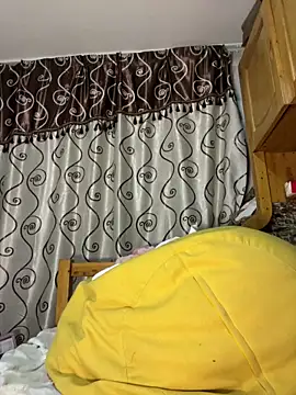 Cici-Baby13 online show from 22, 4, 2026