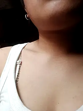 velira- online show from 20, 4, 2026