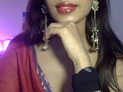 lusty tanu online show from 18, 7, 2026