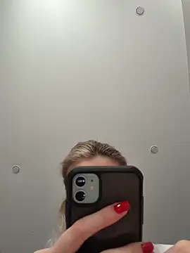 AmeliaLux online show from 4, 5, 2026