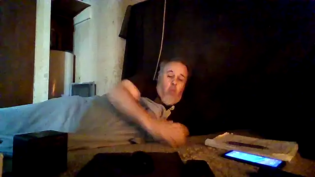 Nightshade1195 online show from 13, 5, 2026