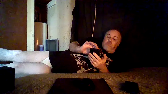 Nightshade1195 online show from 4, 6, 2026