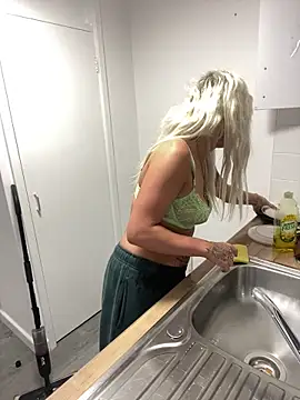 Livistreetxx online show from 13, 6, 2026