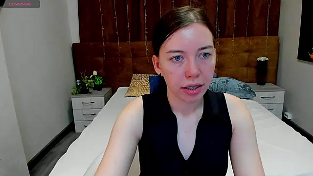 Sandra Ross online show from 4, 6, 2026