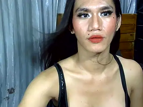 Queen Haliyah online show from 4, 7, 2026