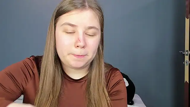 Boobsy girl online show from 30, 4, 2026
