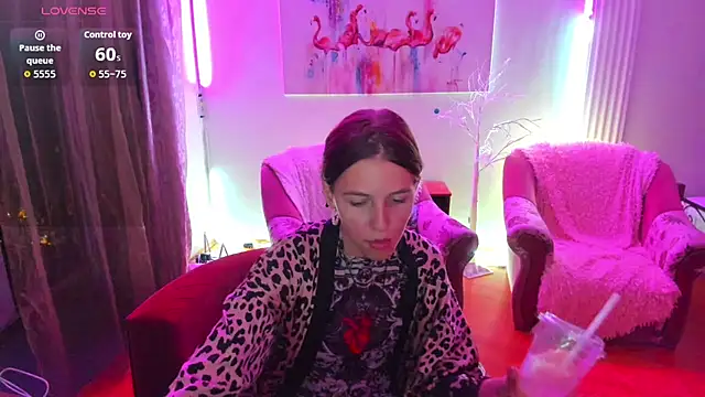 MaryRapunzel online show from 15, 7, 2026