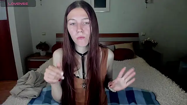 Snapshot of MaryRapunzel chatting on 4, 5, 2026 MaryRapunzel online show from 4, 5, 2026