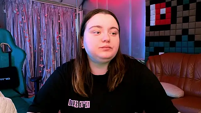 Snapshot of CatherineClaire chatting on 23, 5, 2026 CatherineClaire online show from 23, 5, 2026