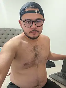 SubBoy bear online show from 24, 4, 2026