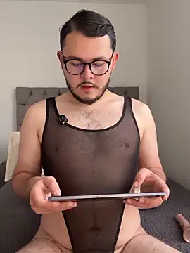 SubBoy bear online show from 10, 6, 2026