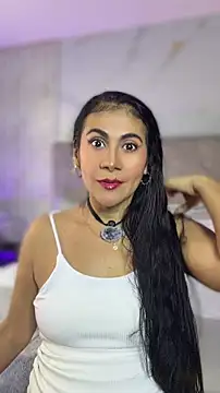 Snapshot of Laia_Hills chatting on 2, 6, 2026 Laia Hills online show from 2, 6, 2026