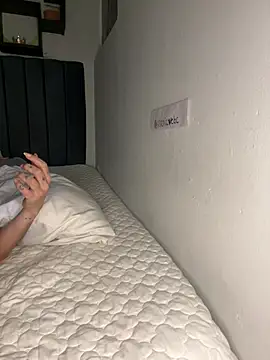 allexiahotp online show from 24, 4, 2026