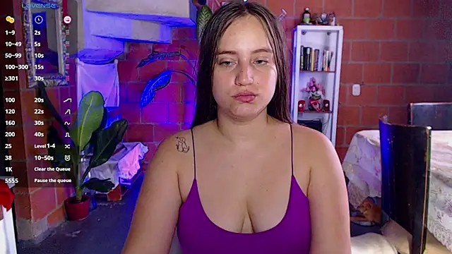 Valerymoon19 online show from 18, 6, 2026