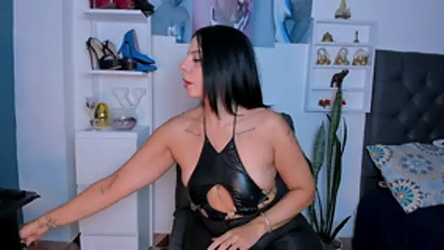 Snapshot of Temis_Selene chatting on 24, 4, 2026 Temis Selene online show from 24, 4, 2026