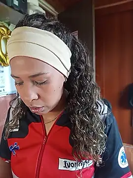 Snapshot of Ivon_C chatting on 1, 6, 2026 Ivon C online show from 1, 6, 2026
