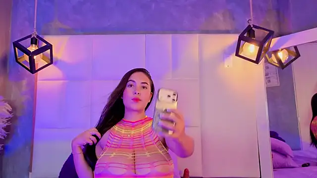 Violetta rose  online show from 15, 7, 2026
