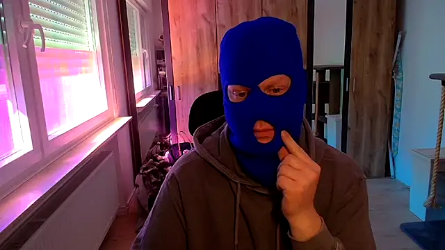 TwoMenOneFire online show from 23, 4, 2026