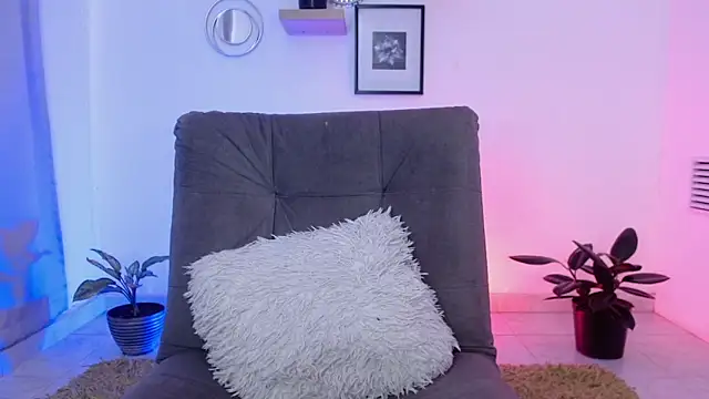 Snapshot of zoriel_bigcock chatting on 20, 5, 2026 zoriel bigcock online show from 20, 5, 2026