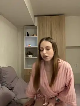 Snapshot of LOLAskk chatting on 31, 5, 2026 LOLAskk online show from 31, 5, 2026