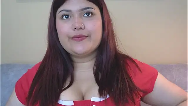 Snapshot of velvetchubby chatting on 28, 4, 2026 velvetchubby online show from 28, 4, 2026